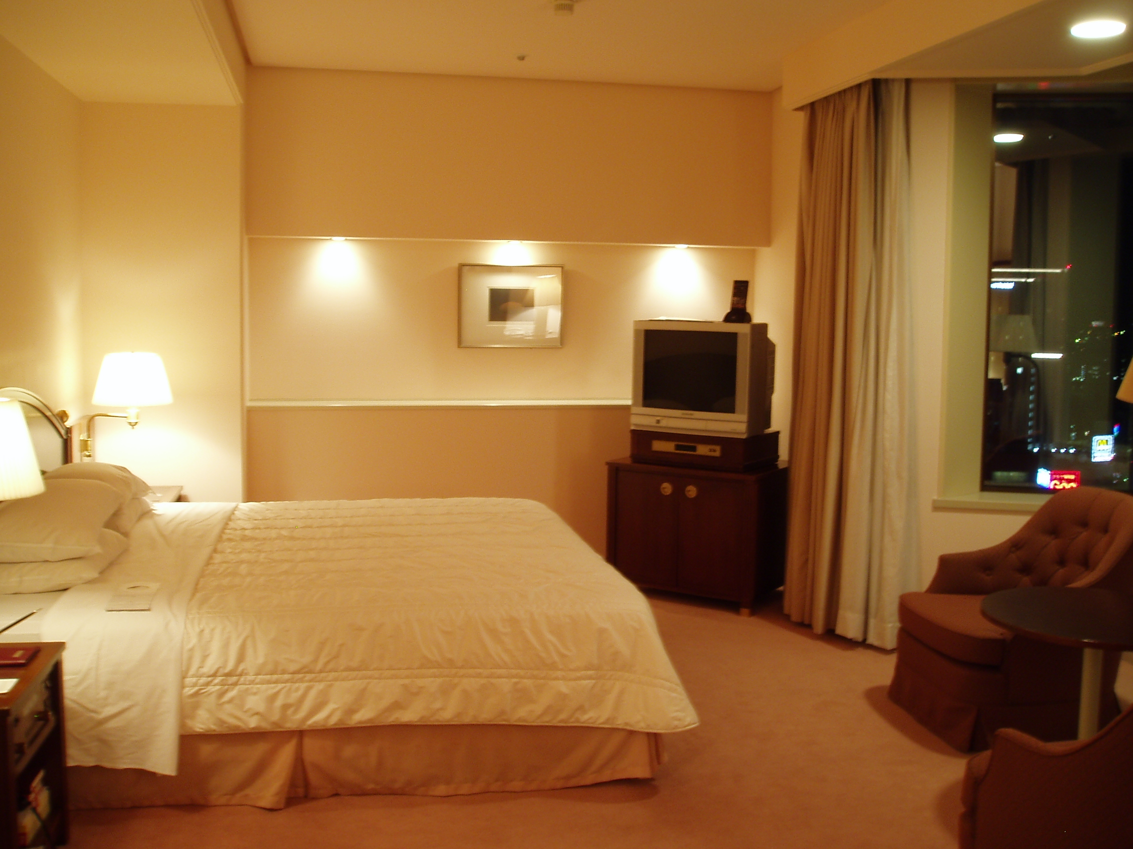 帝国ホテル 東京 スイート ベッドルーム 帝国ホテル